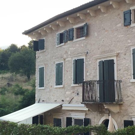 Borgo Caiar Apartment Caprino Veronese Bagian luar foto