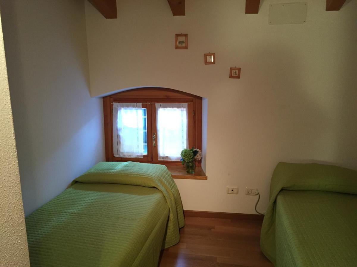 Borgo Caiar Apartment Caprino Veronese Bagian luar foto