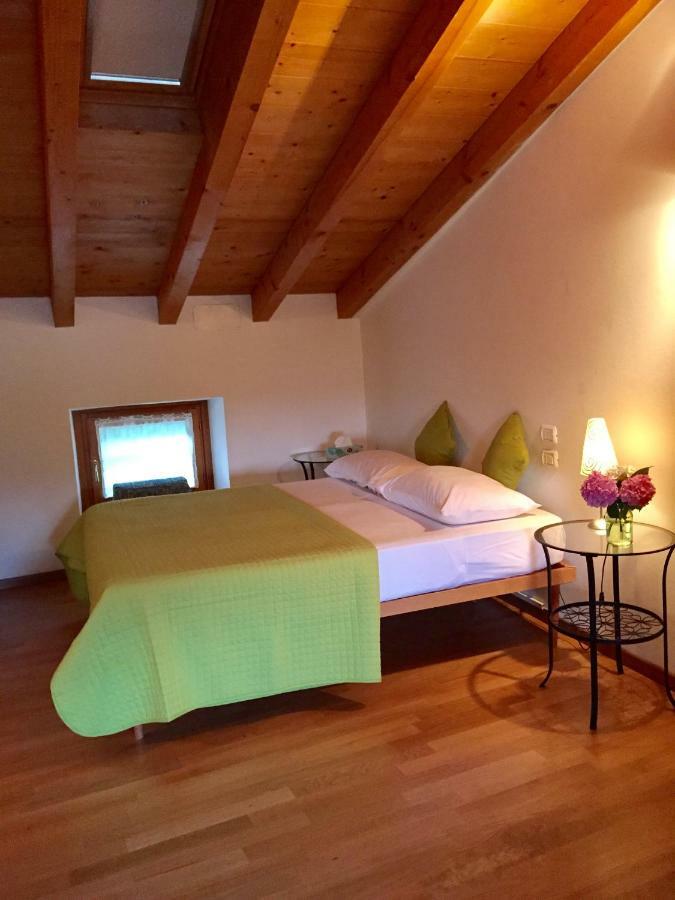 Borgo Caiar Apartment Caprino Veronese Bagian luar foto
